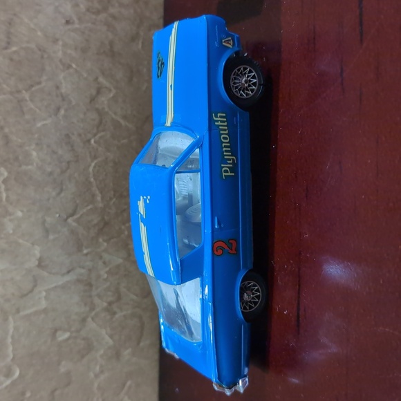 Vintage 1960s Plymouth Barracuda 1/32 scale car bundle Richard Petty - Picture 3 of 13